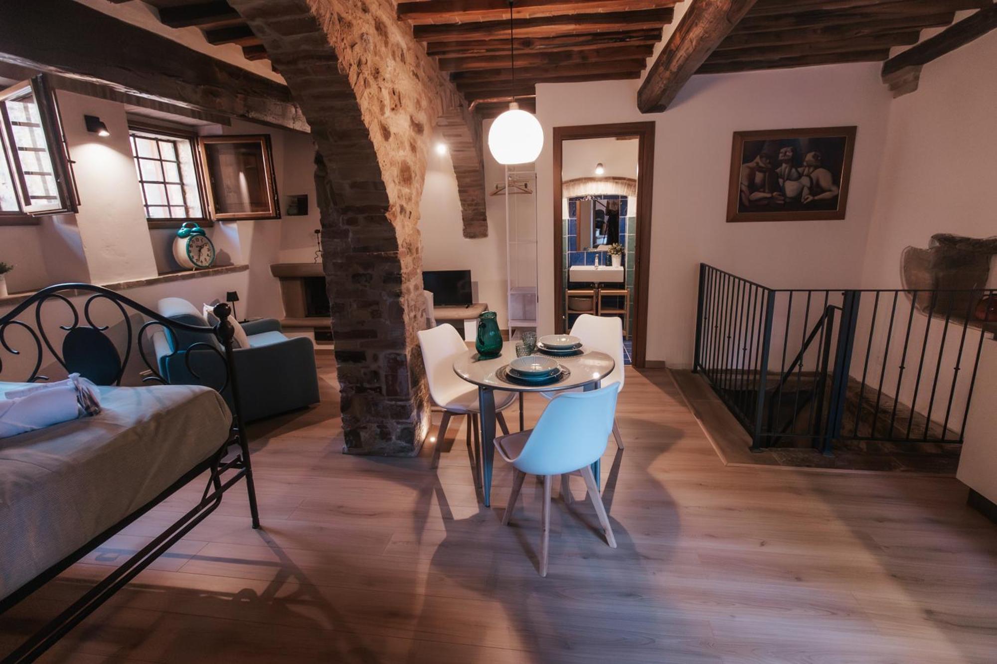 Donna Laura - Holiday Home San Quirico dʼOrcia Buitenkant foto